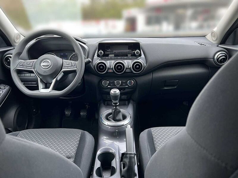 Nissan Juke VISIA 1.0 DIG-T 114PS 6MT Sportsitze LED Tempomat Isofix