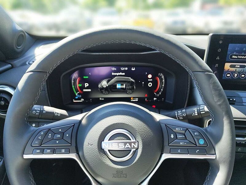 Nissan Juke 1.6 HYBRID 143 PS 4AMT N-CONNECTA  Navi Carplay Lenkrad-/ Sitzheizung vorn Moder