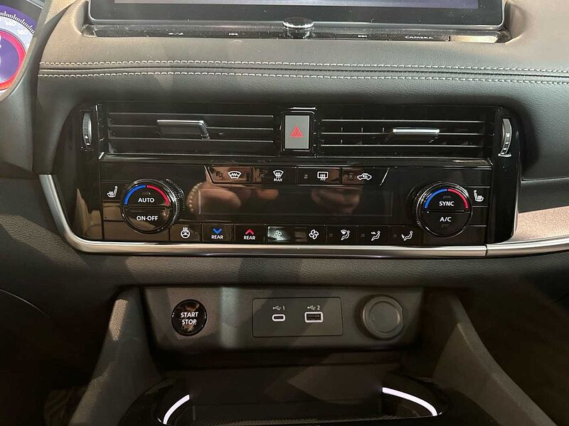 Nissan Qashqai 1.3 MHEV 158PS (AT) N-CONNECTA  Head-up-Display Elekt. Heckklappe Keyless Beheiz