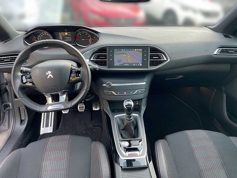 Peugeot 308 GT-Line 130 1.2 Pure Tech | KLIMAAUTOMATIK