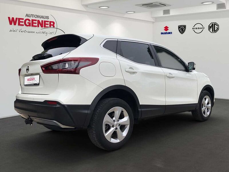 Nissan Qashqai N-CONNECTA 4x4 KLIMA+NAVI+SHZ+AHK