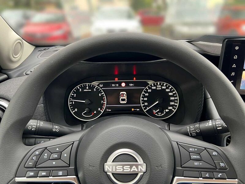 Nissan Juke 1.0 114PS 6MT ACENTA  Navi Sitzheizung vorn Klimaautomatik Regensensor